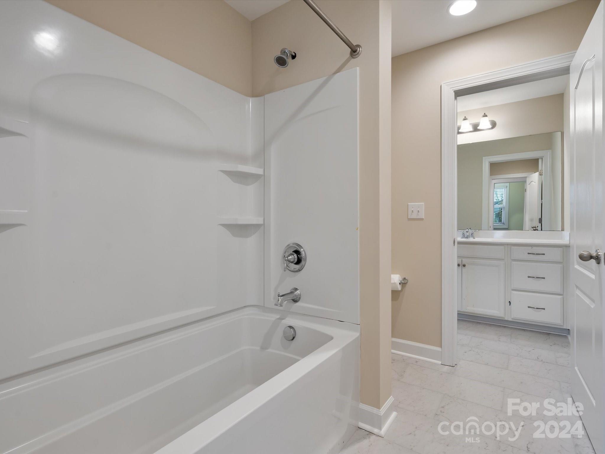 Lake Ridge - Residential