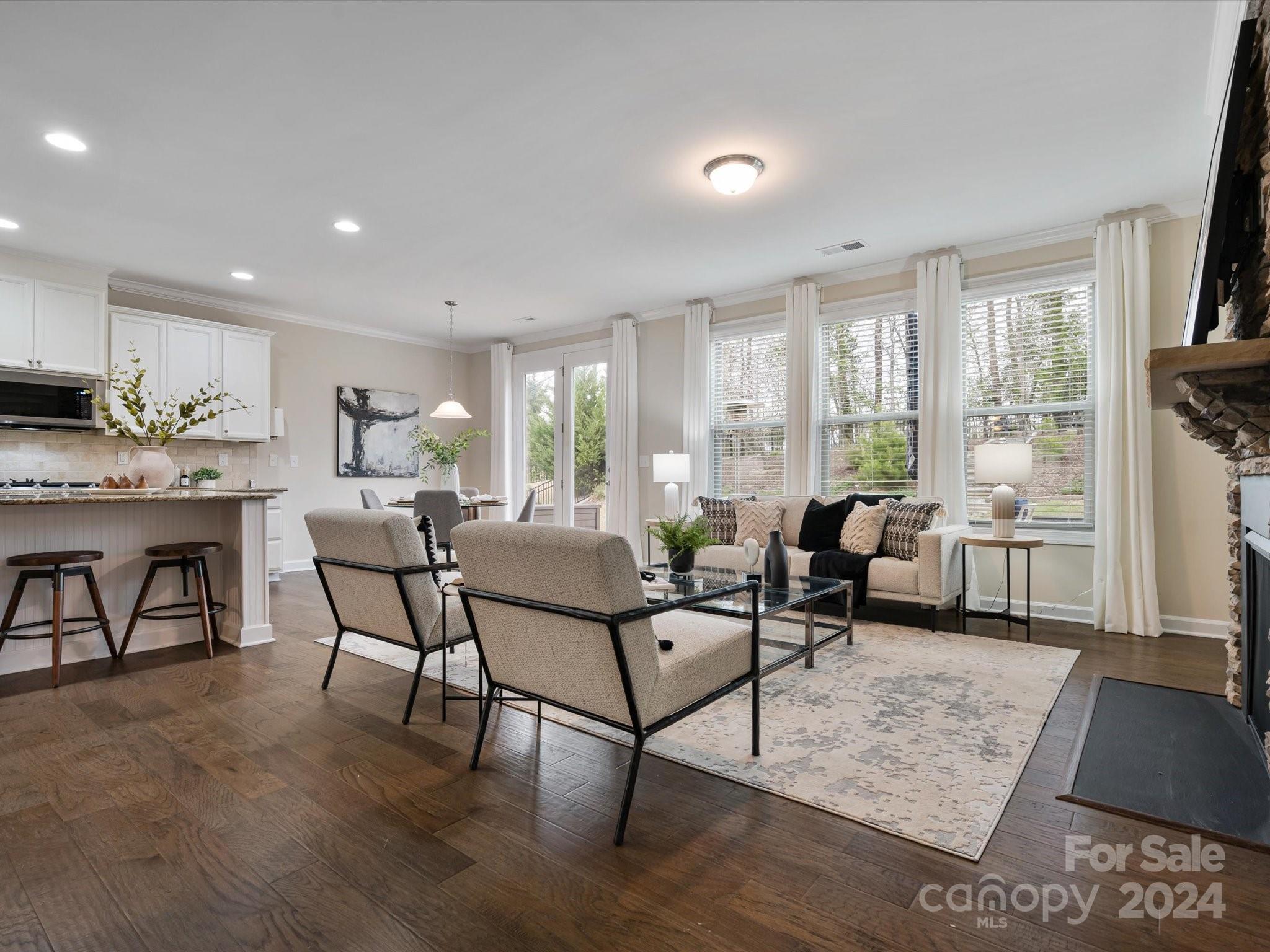 Lake Ridge - Residential