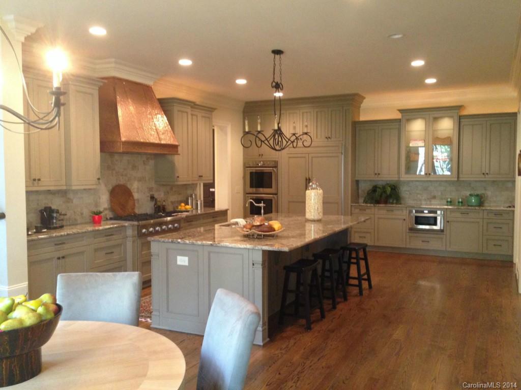 Jordan Manor - Residential