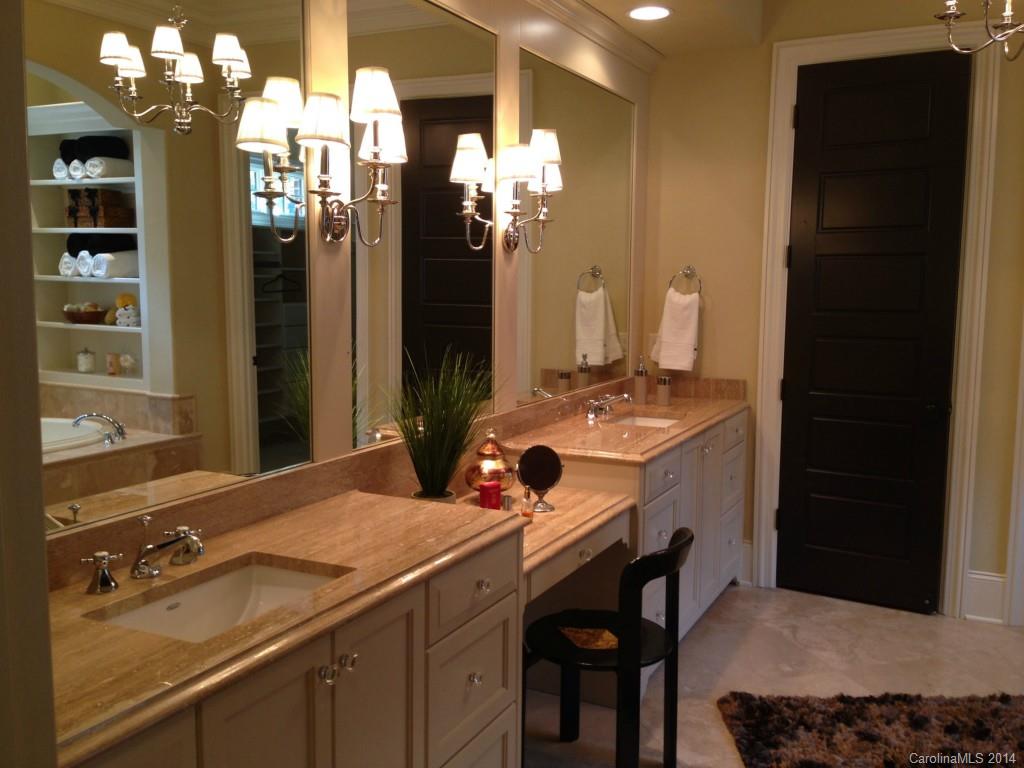 Jordan Manor - Residential