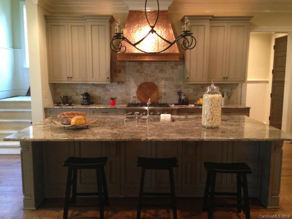 Jordan Manor - Residential