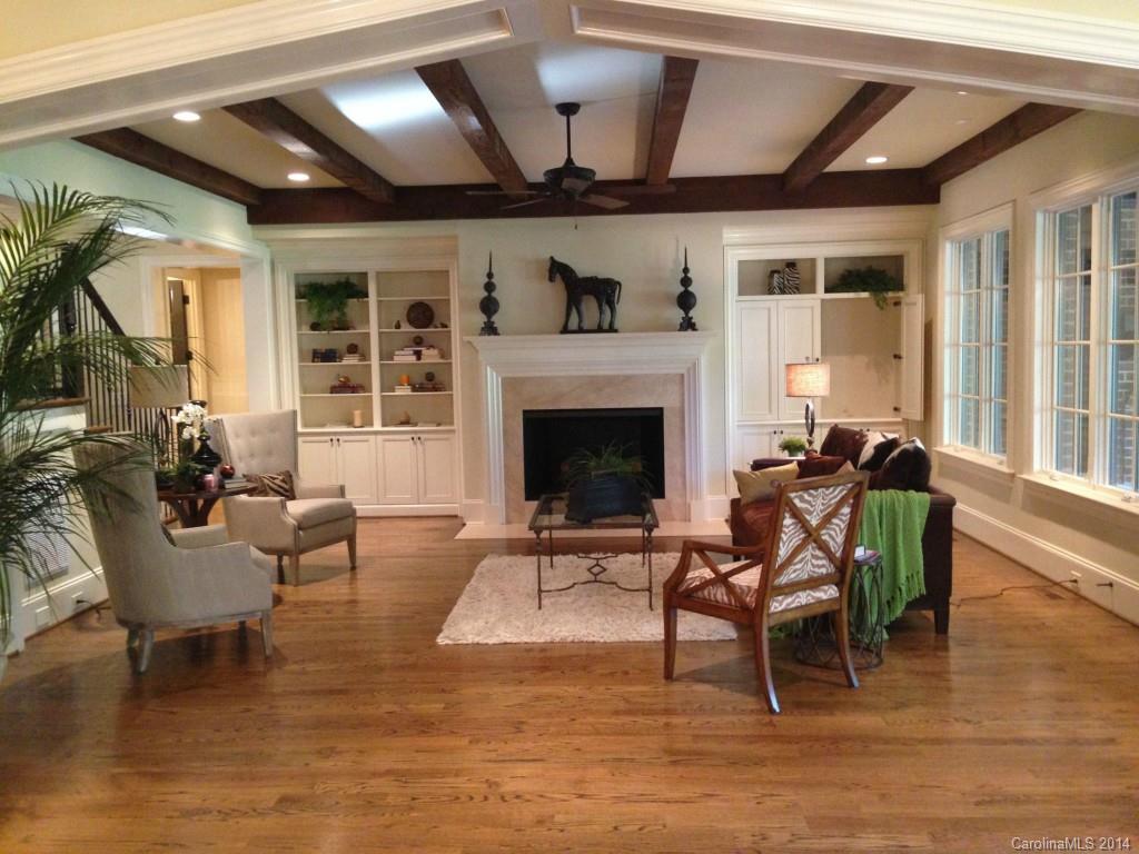 Jordan Manor - Residential