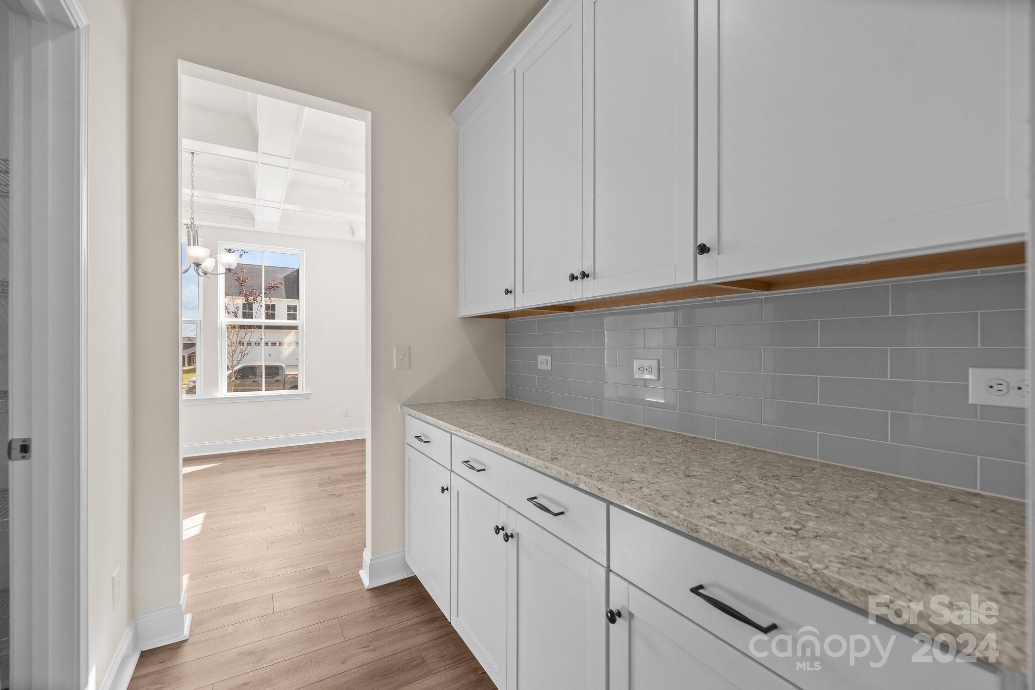 Lakeside Glen - Residential