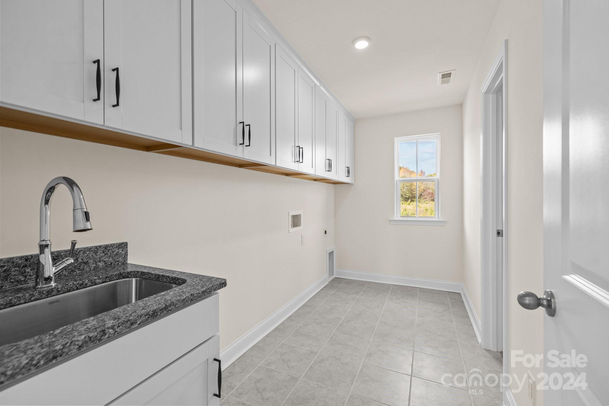 Lakeside Glen - Residential