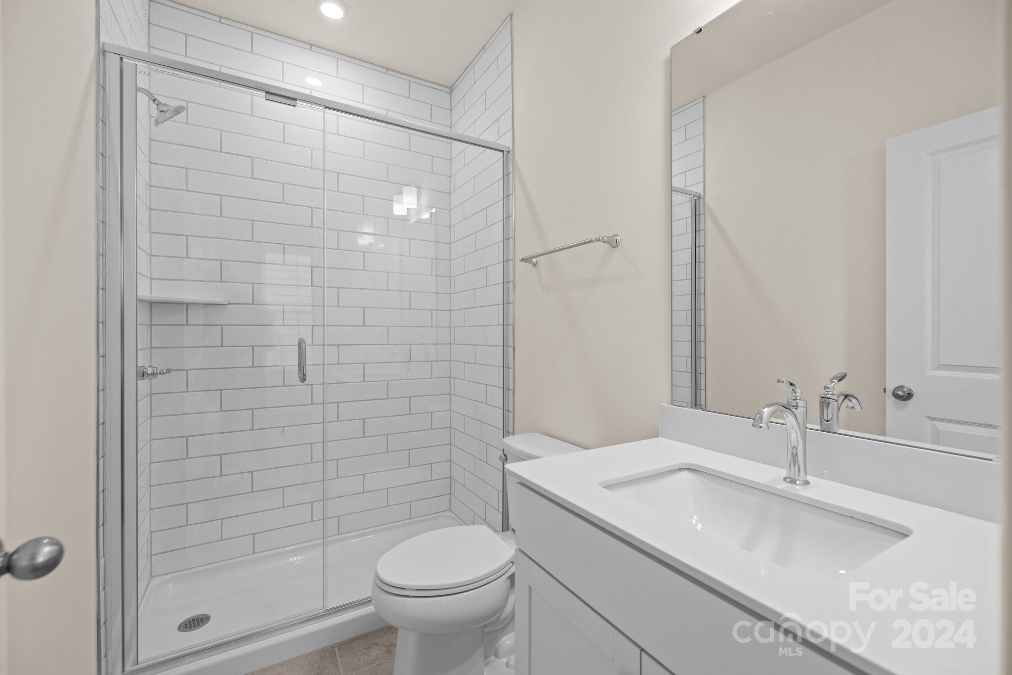 Lakeside Glen - Residential