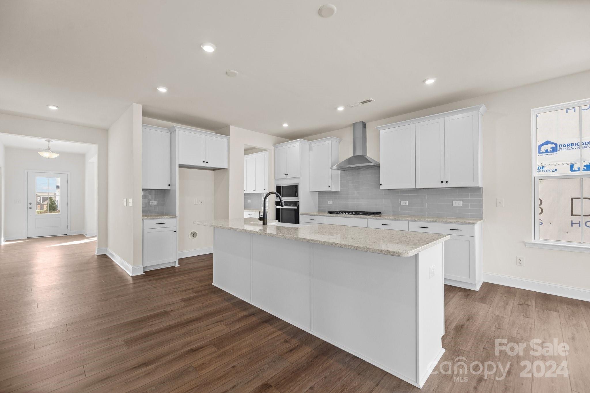 Lakeside Glen - Residential