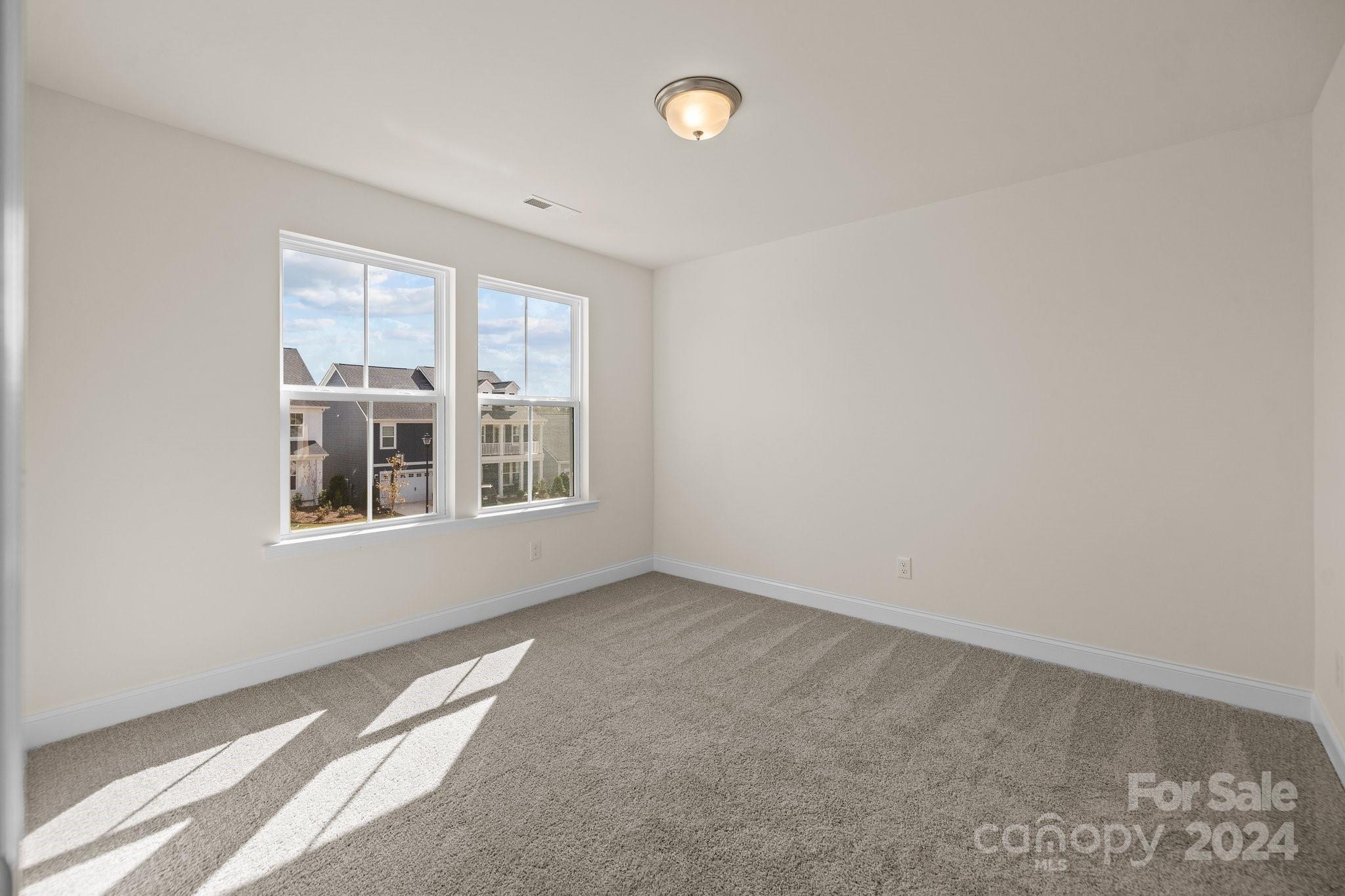 Lakeside Glen - Residential