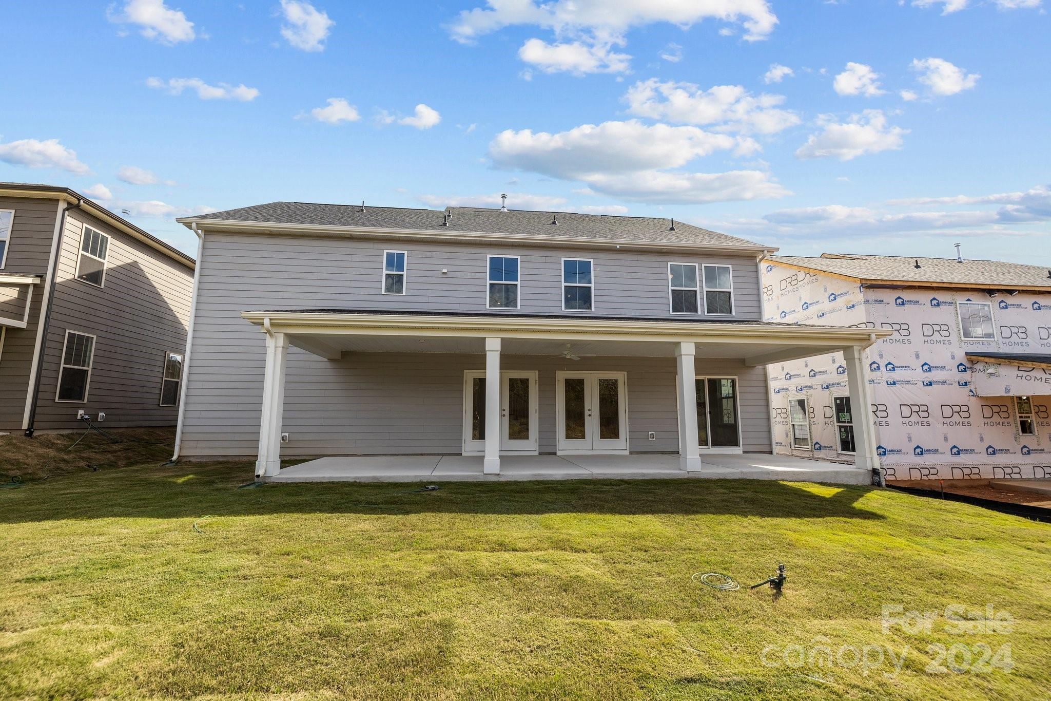 Lakeside Glen - Residential