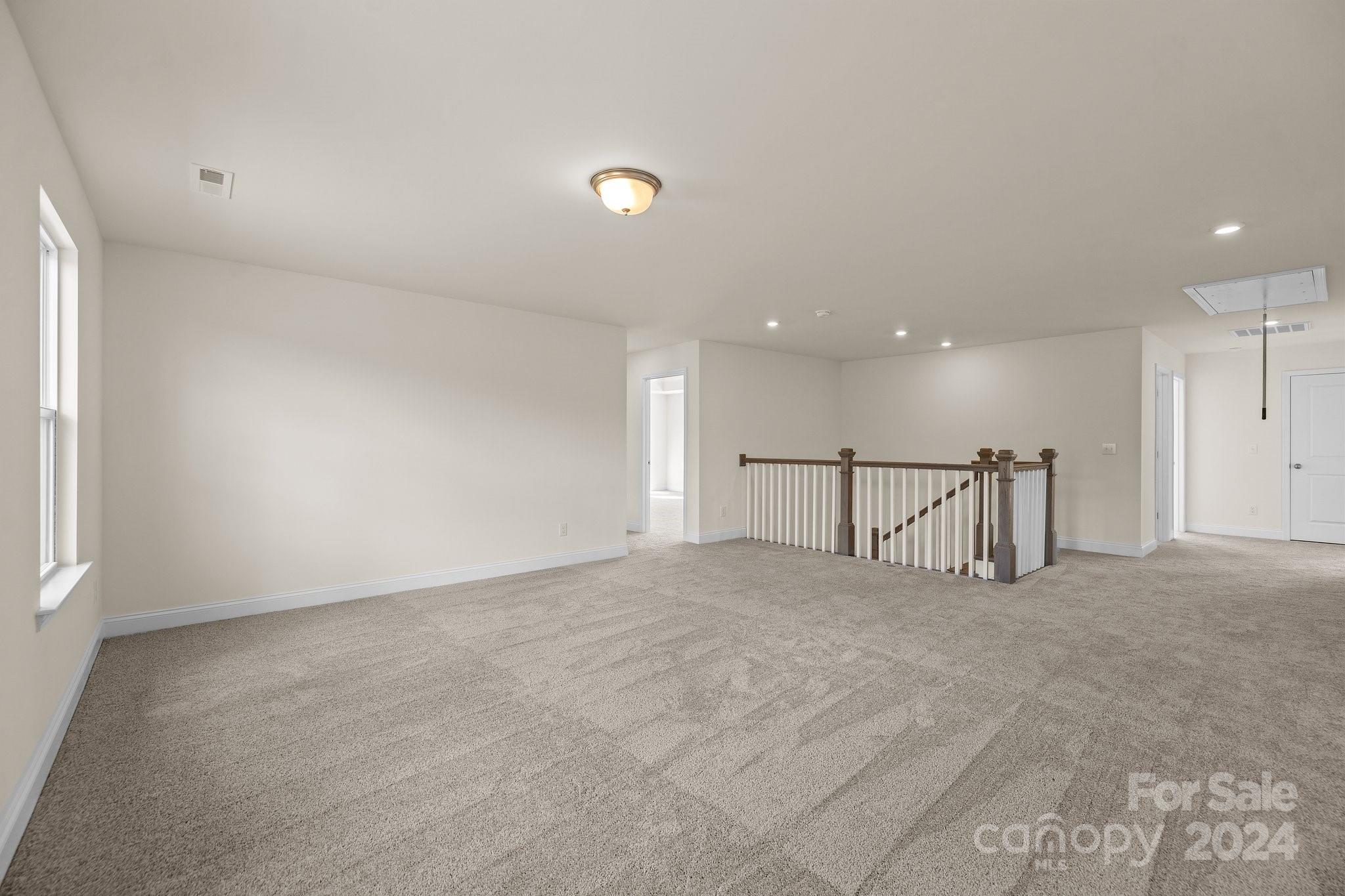 Lakeside Glen - Residential