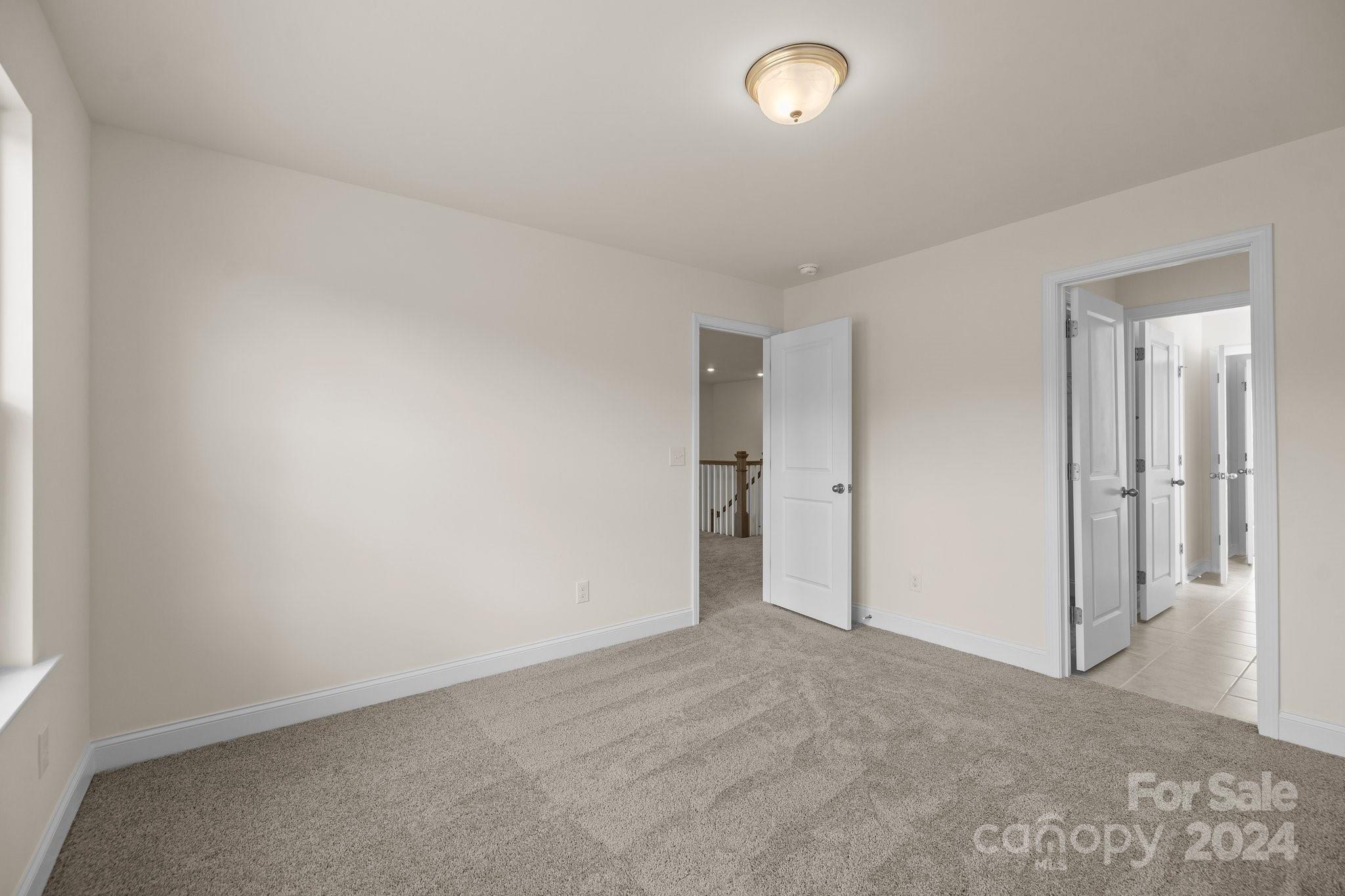 Lakeside Glen - Residential