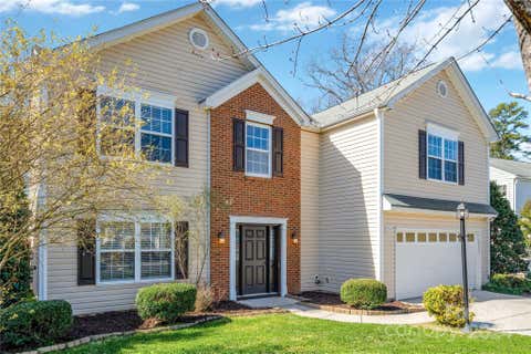 Photo for 3914 Edgeview Drive