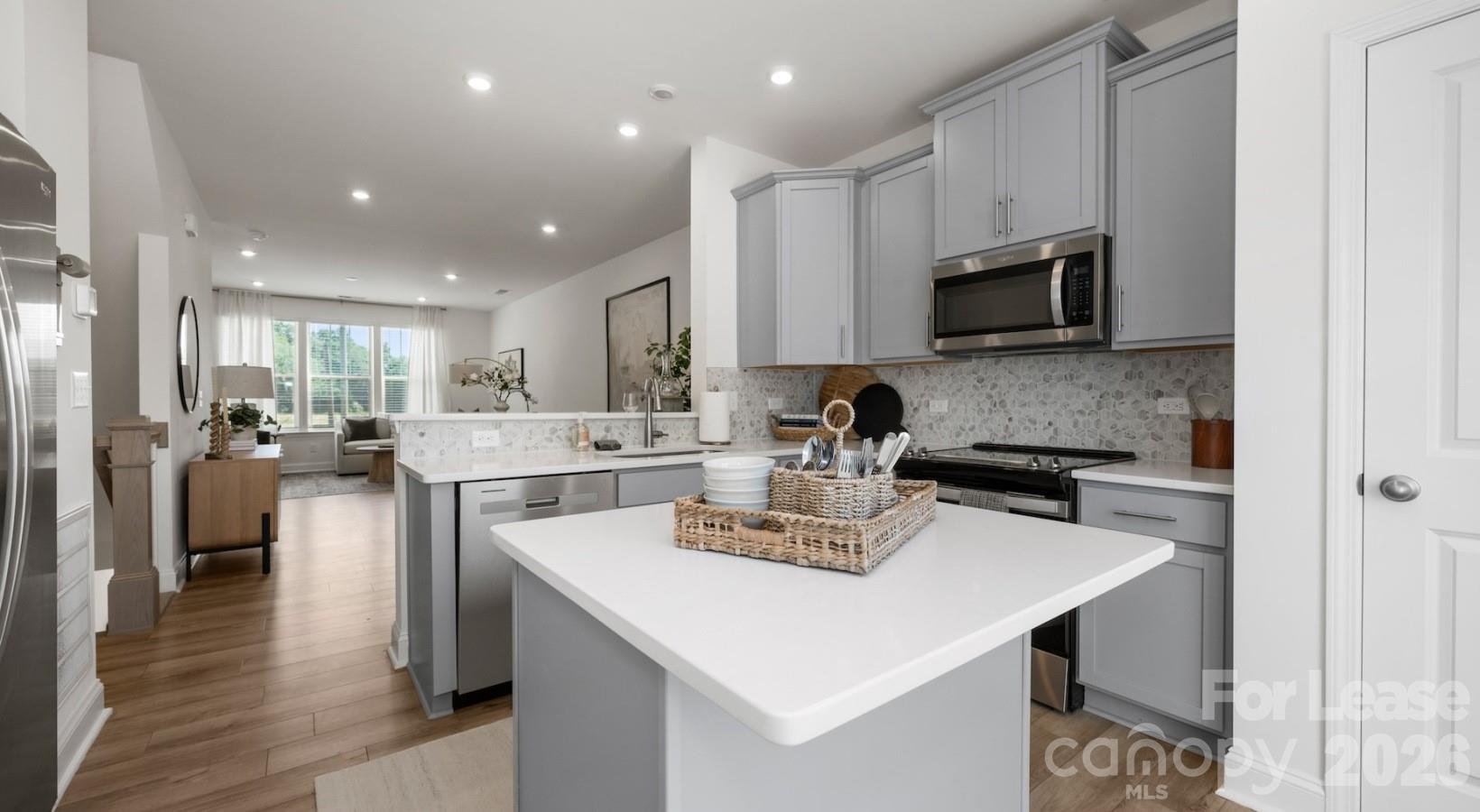 2635 W Trade Street Tate