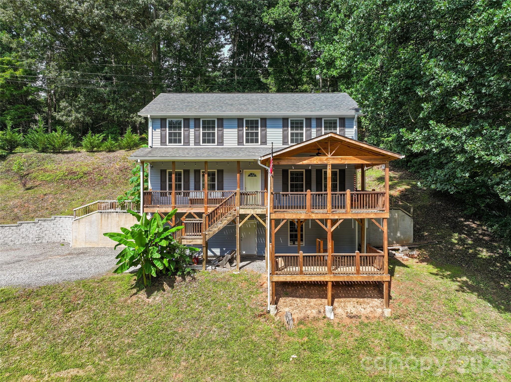 133 Shadow Oak Lane
