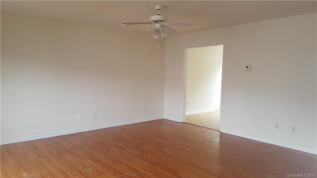 Sunset Oaks - Residential Lease