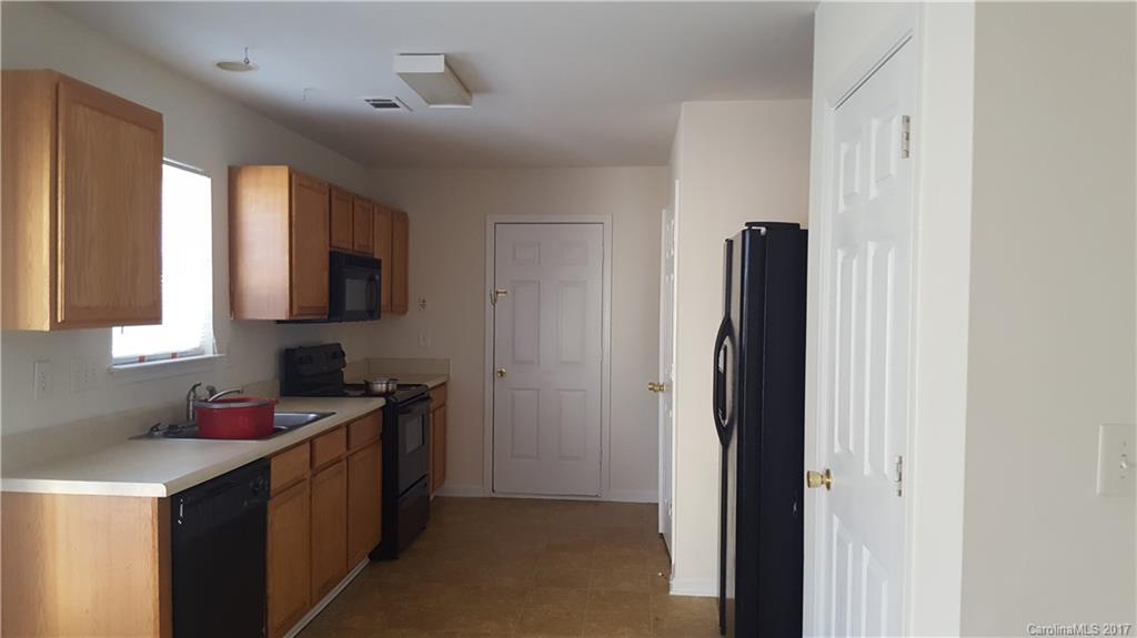Sunset Oaks - Residential Lease