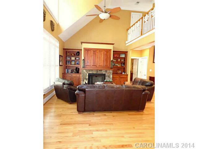 Dutchman Creek Estates - Residential