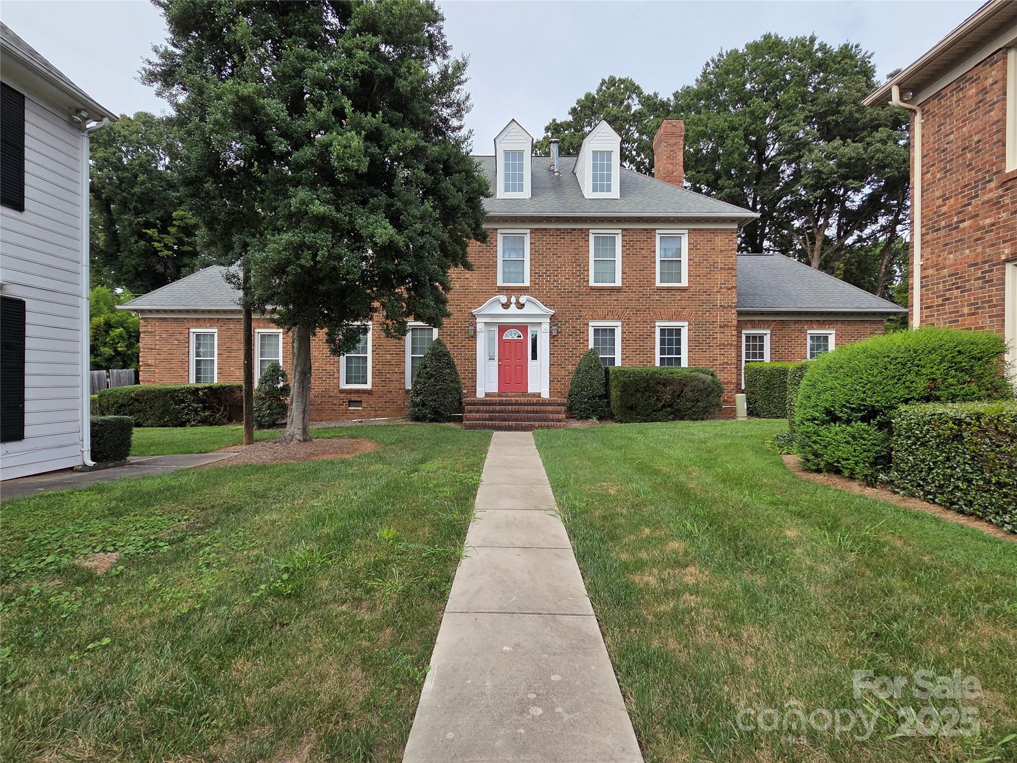 5511 Monroe Road