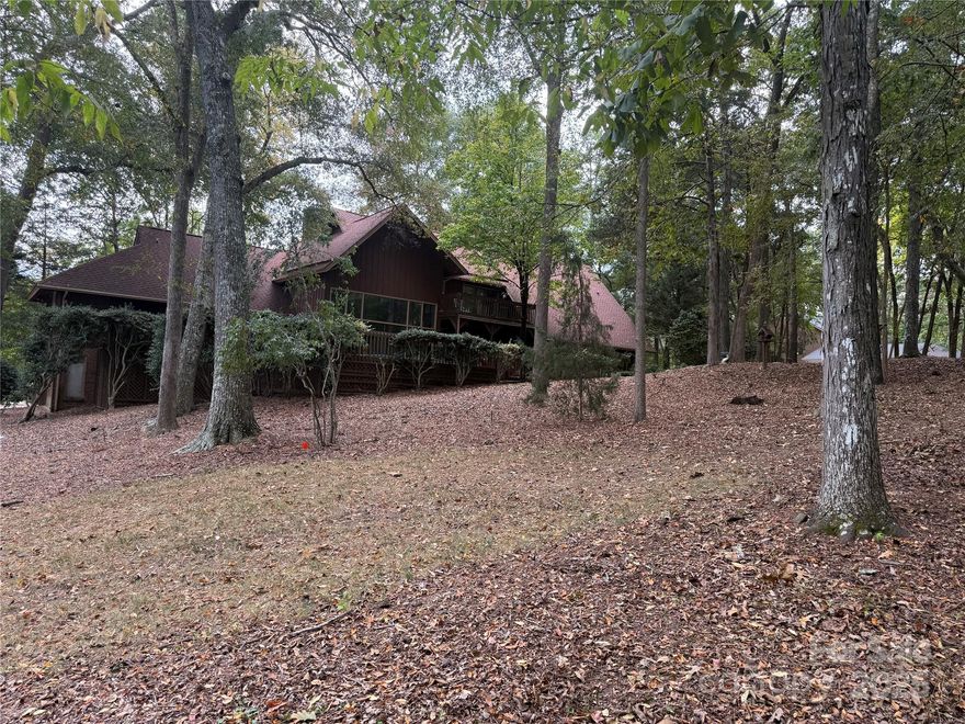 Wonderful opportunity close to South Park in highly desirable Montibello.  Numerous options for resident owner or investor/builder. Value in land. Almost 1 acre. August 2024 appraisal on file for list price.  Two lots (#11 and #12).  House is built on both of them.