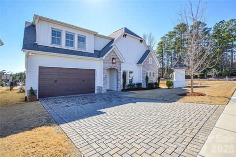 Photo of 13204 Terrace Court Drive, Charlotte, NC 28278 (MLS # 4346967)