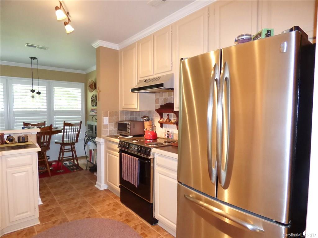 Davis Lake - Residential