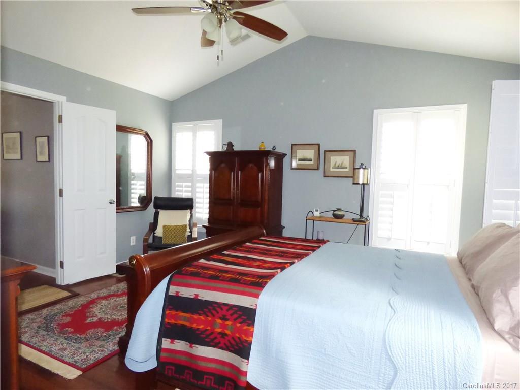 Davis Lake - Residential