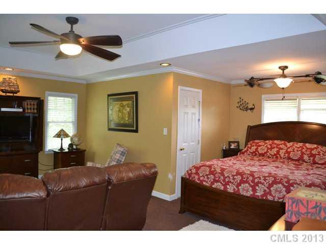 The Summit - Residential