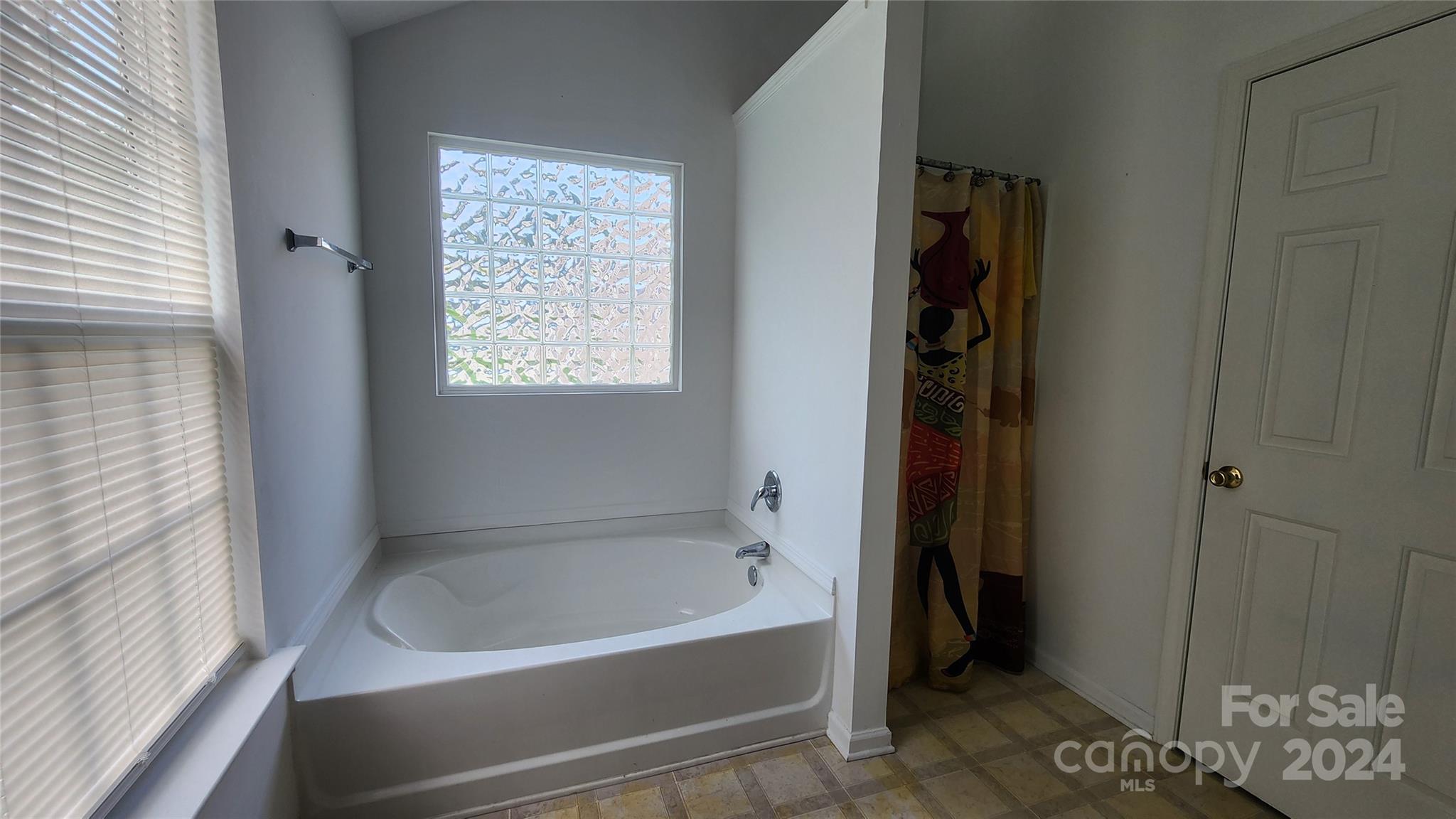 Hidden Creek - Residential