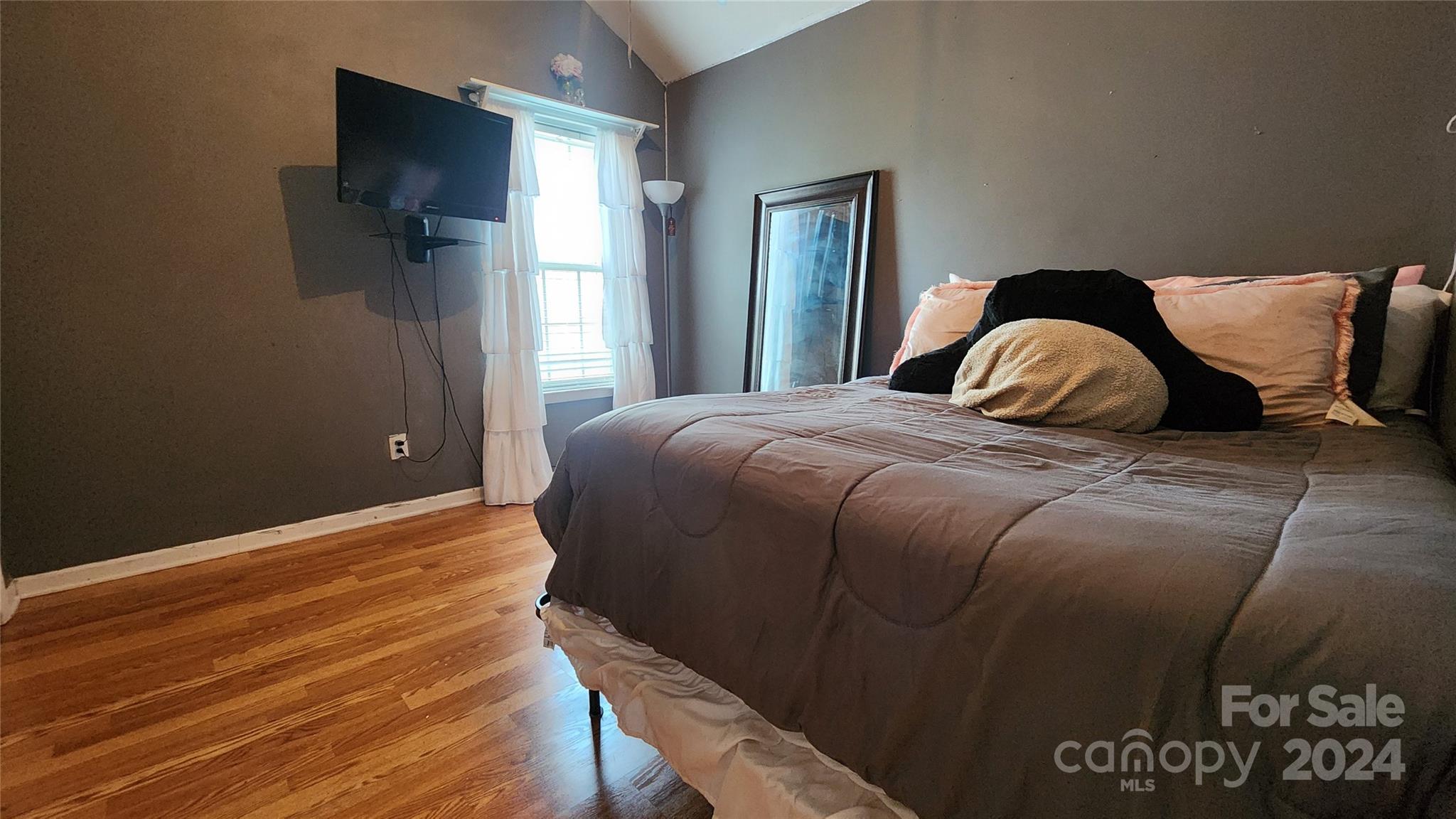 Hidden Creek - Residential