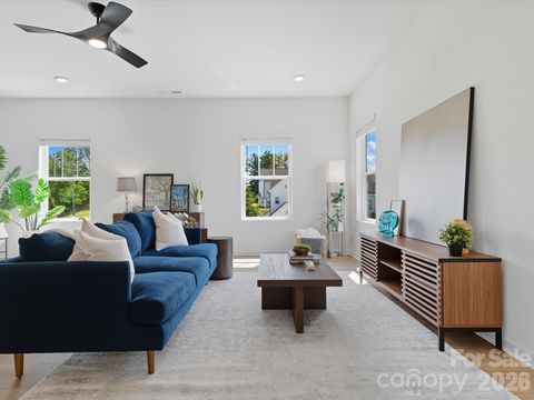 11935 Basking Drive Charlotte NC 28214