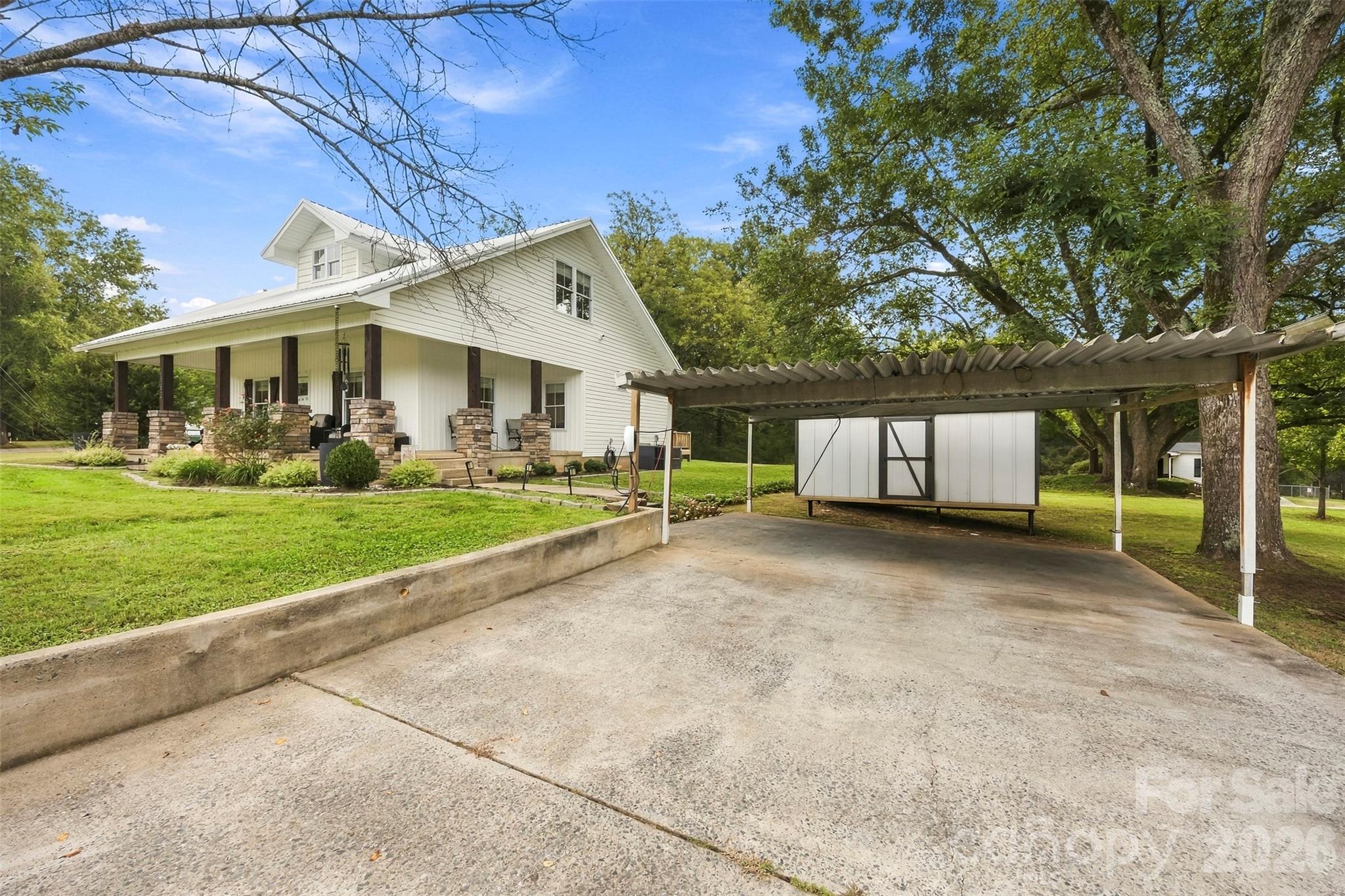 2832 Beaty Road