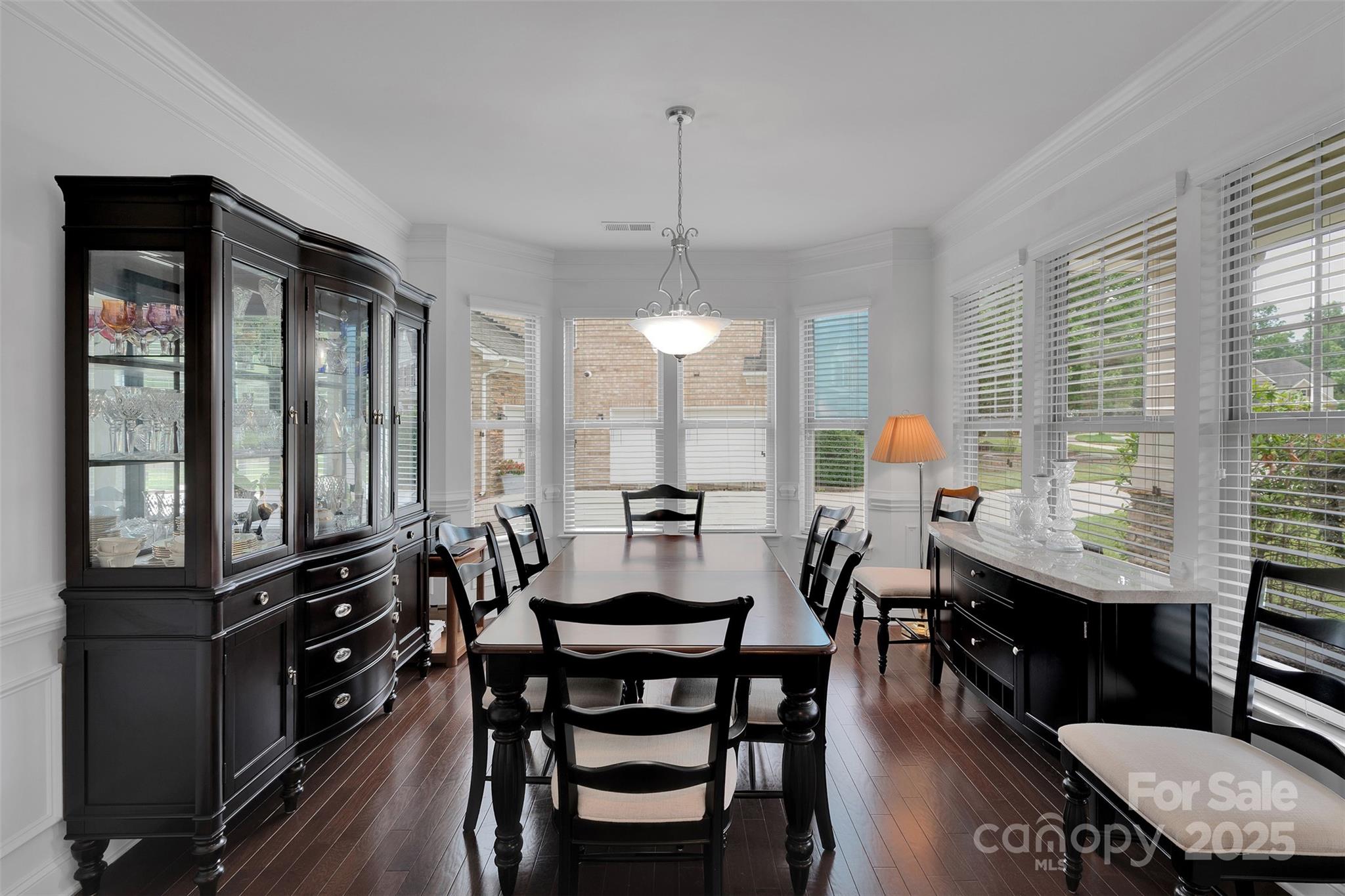 5105 Forest Knoll Court
