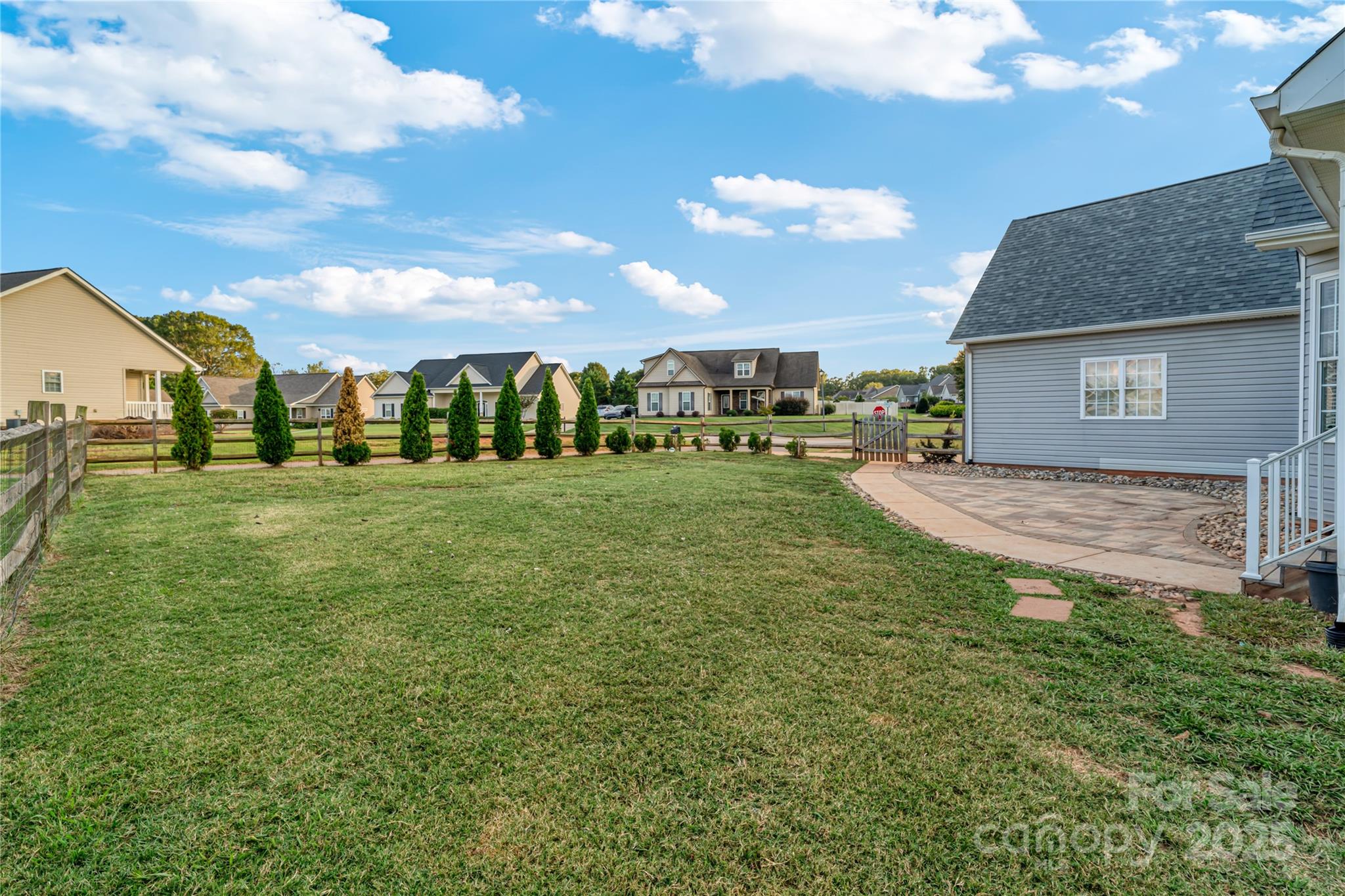 Stoneridge Lakes - Residential