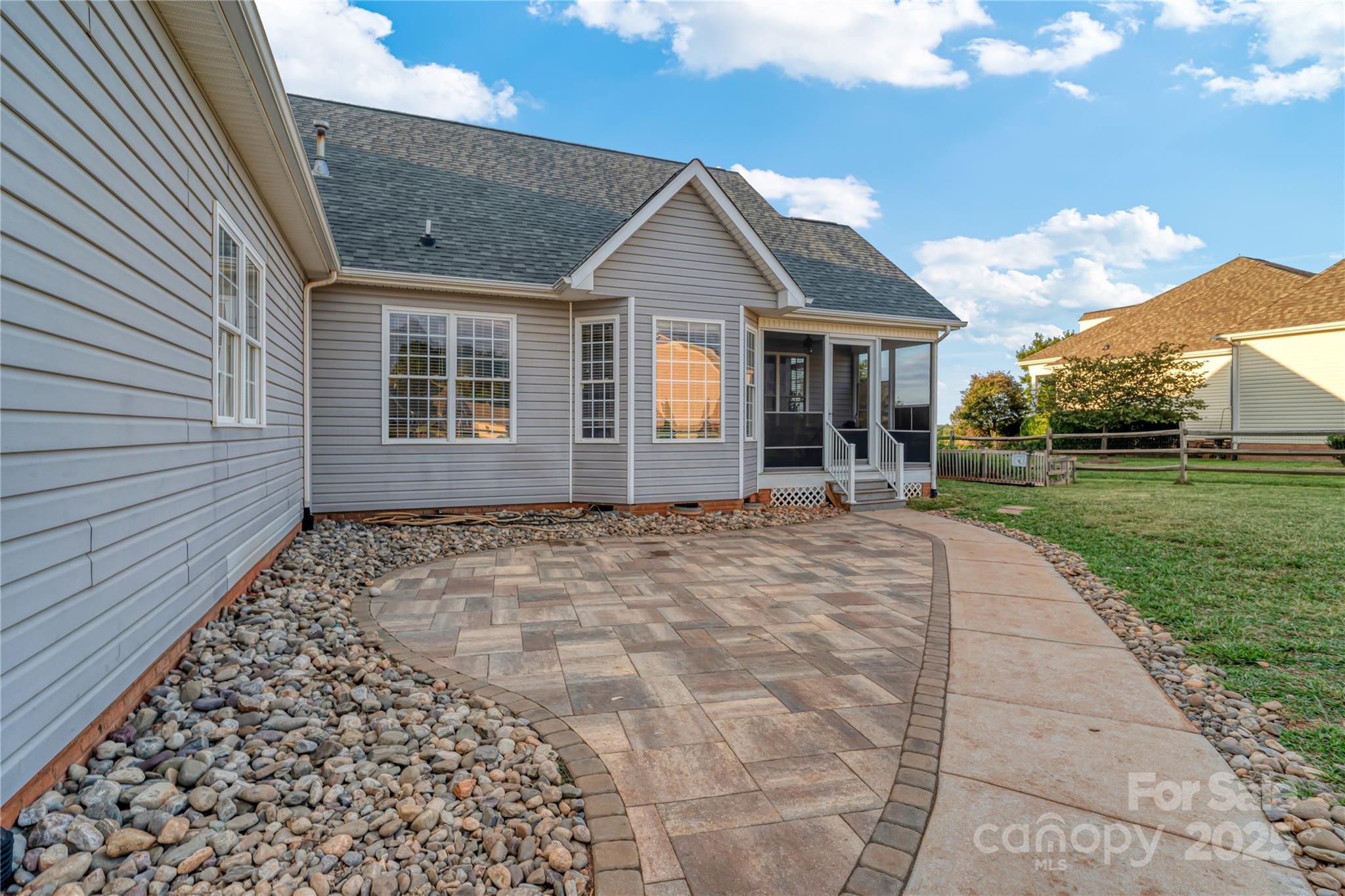 Stoneridge Lakes - Residential