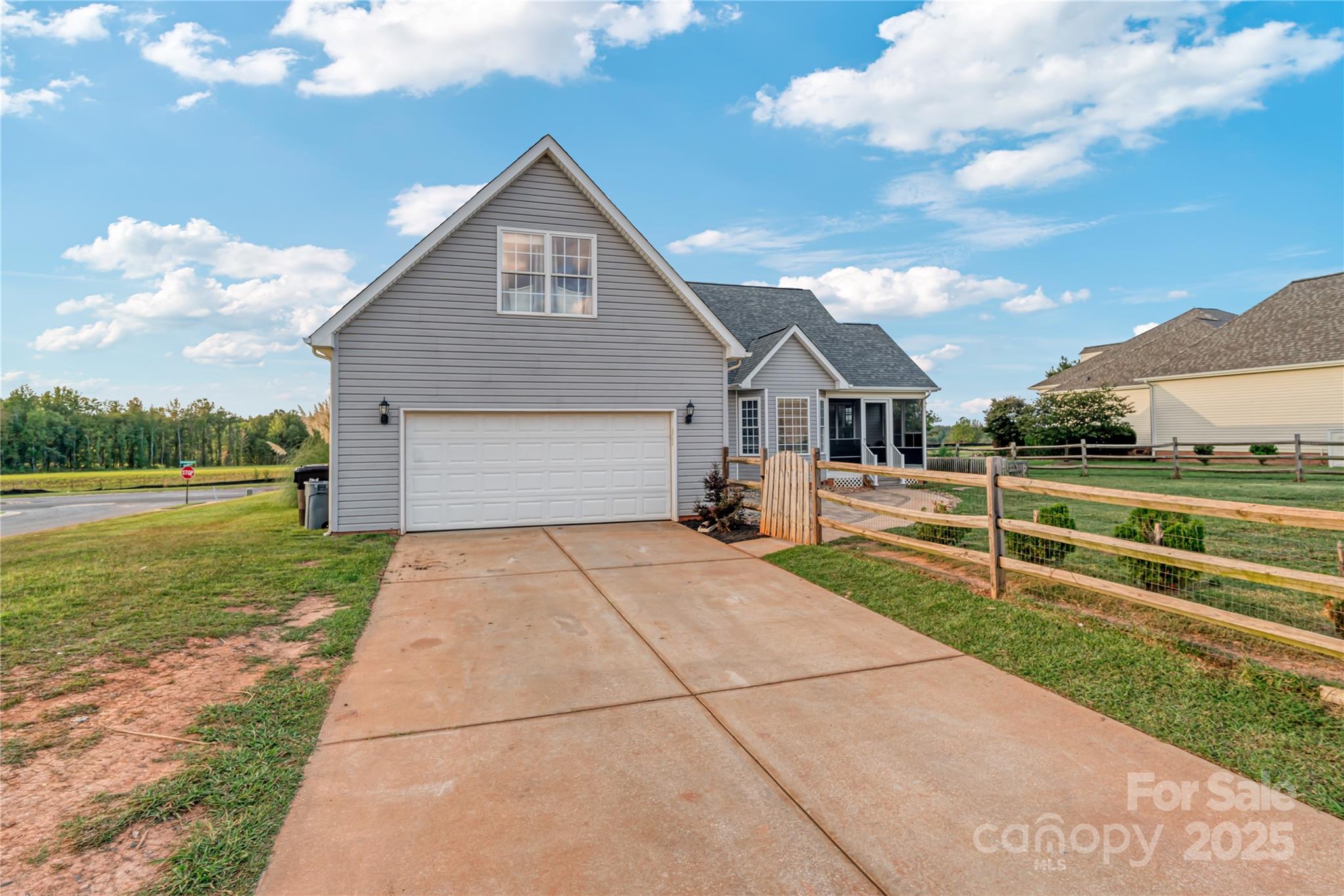 Stoneridge Lakes - Residential