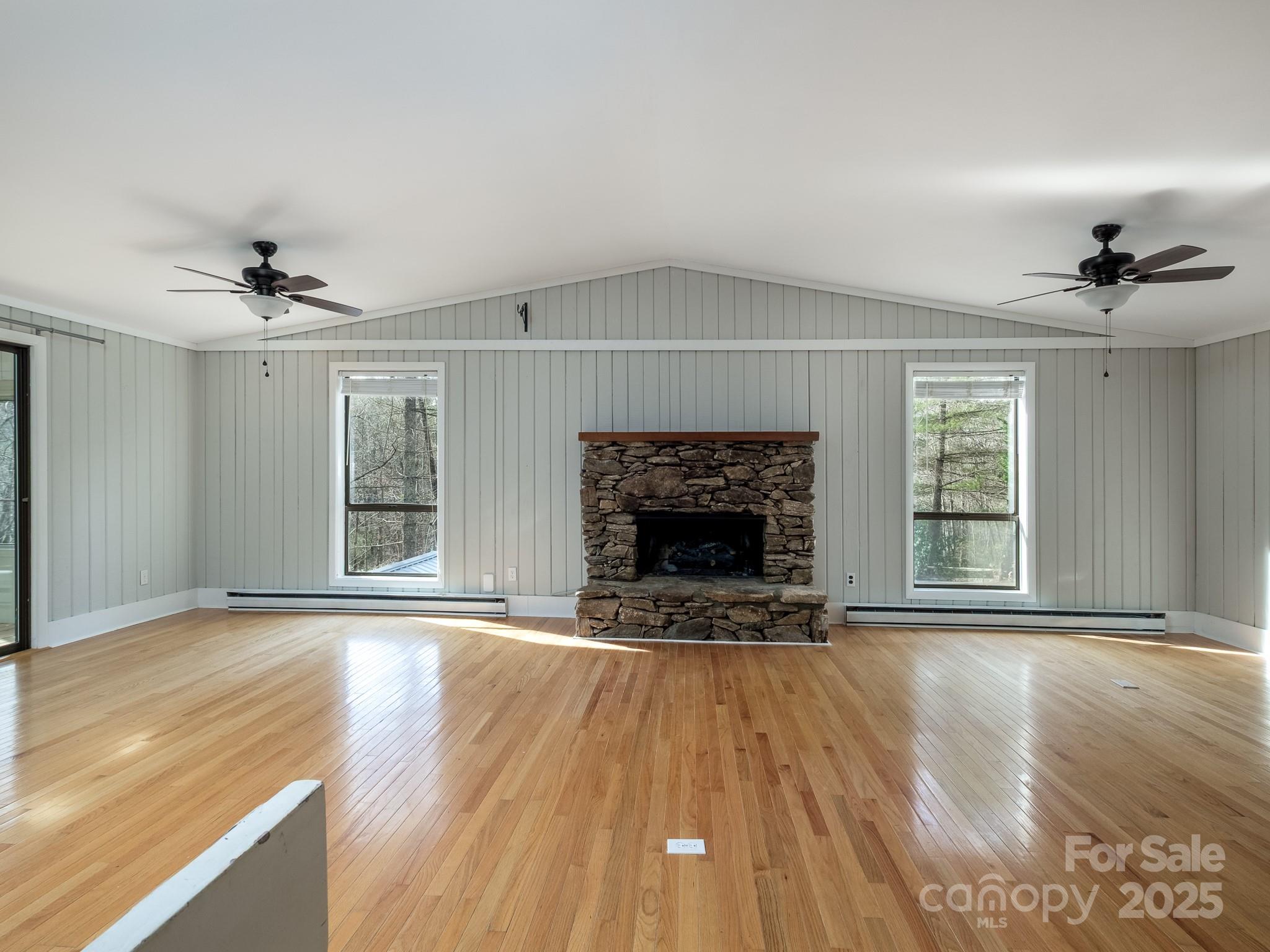 1528 Ugugu Drive