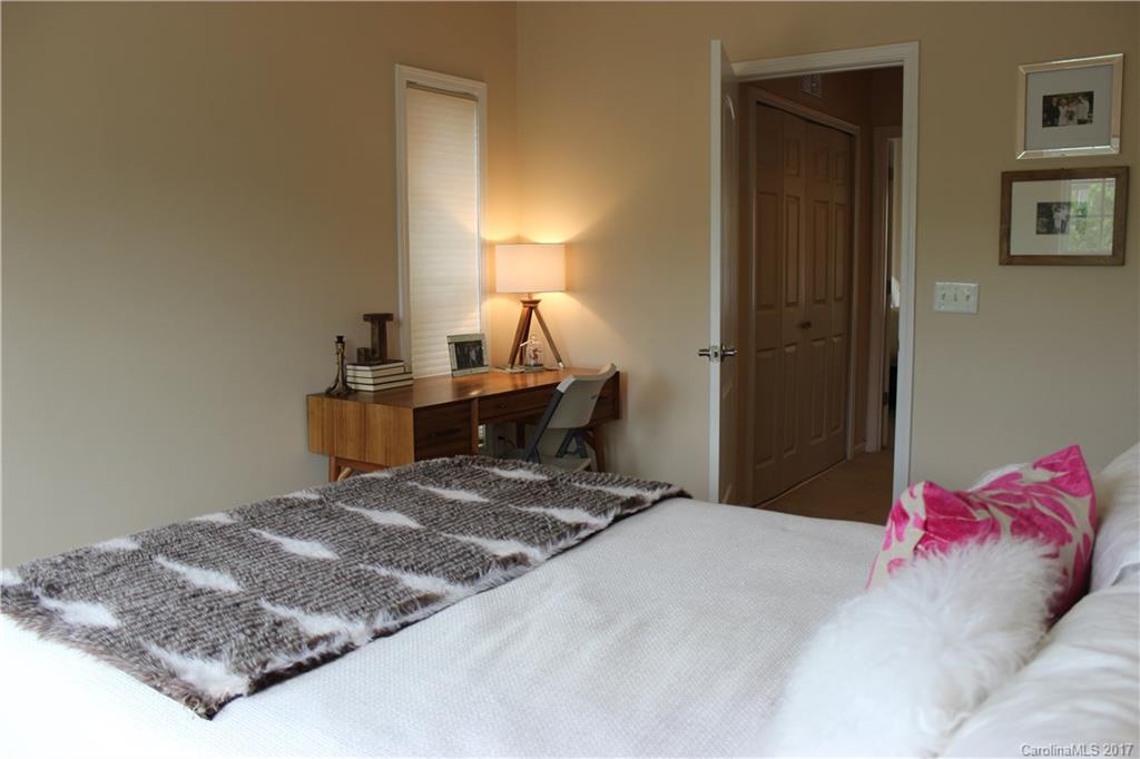 Cedar Walk - Residential Lease