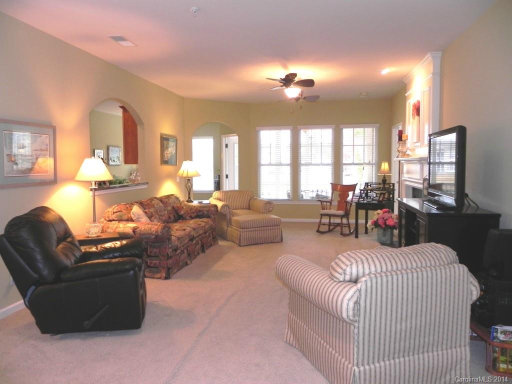 Sun City Carolina Lakes - Residential