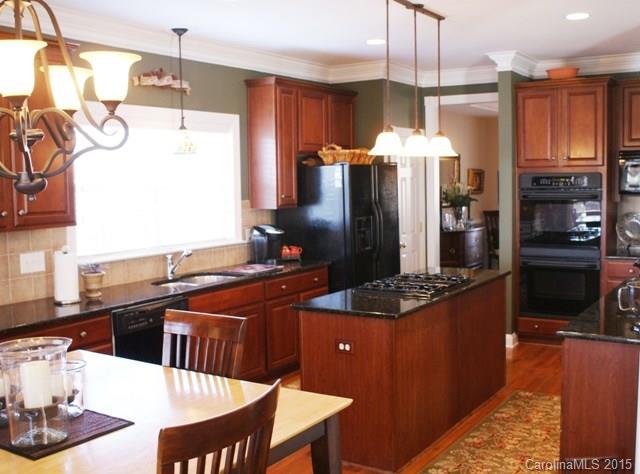 Lake Shore - Residential