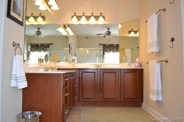 Lake Shore - Residential