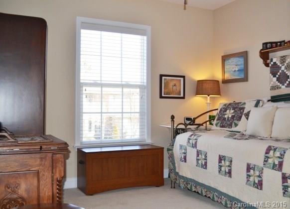 Lake Shore - Residential