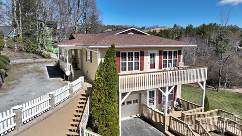 308 Lakeview Drive Deep Gap NC 28618