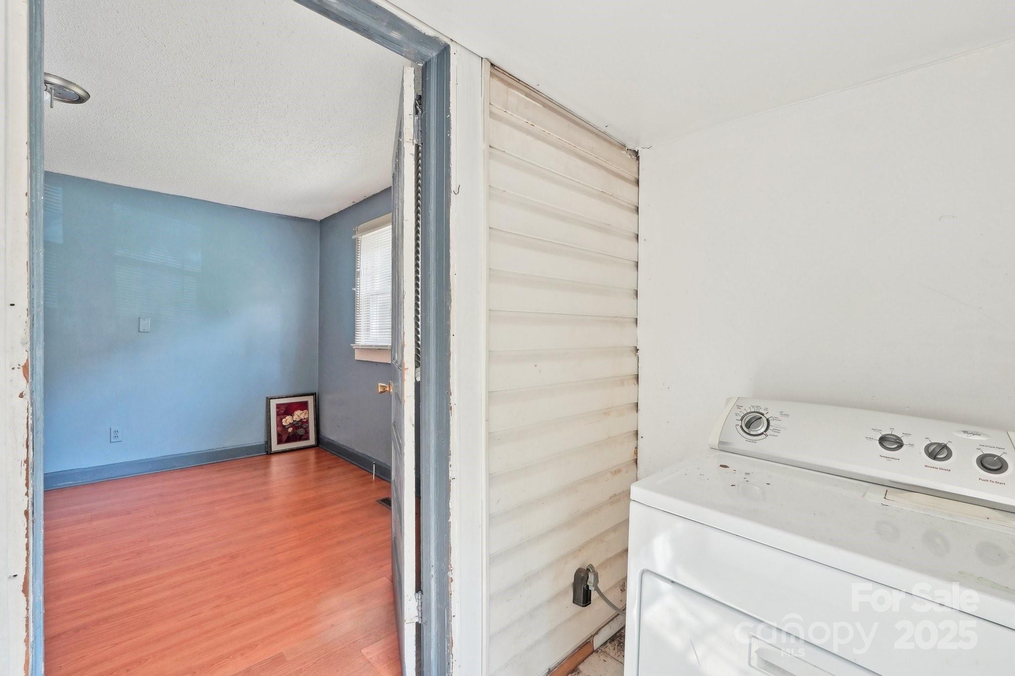 409 Rosemont Avenue