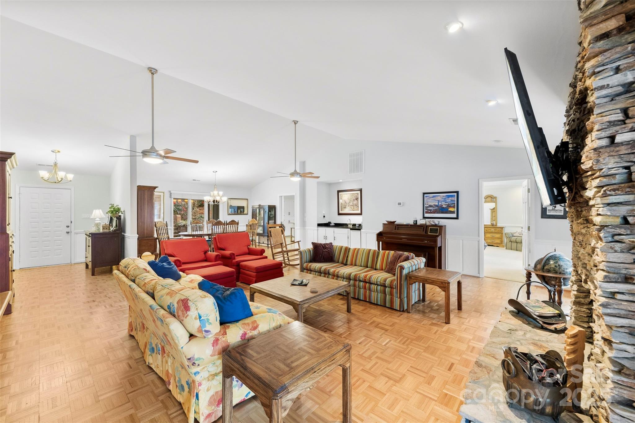 Club Colony - Residential