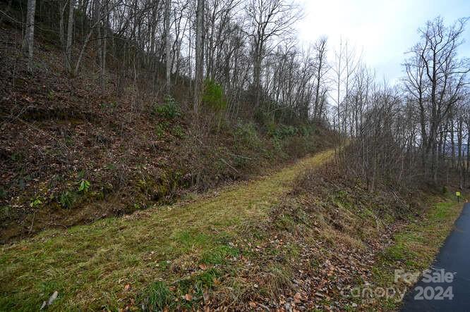 19 Flowing Hills Drive 19, 20