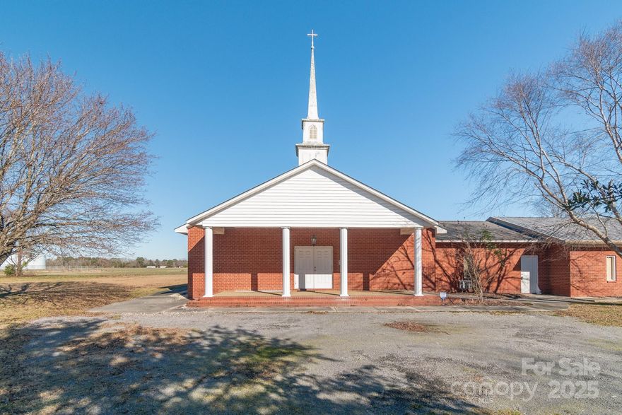 Beautiful all brick Church on busy Harry Byrd Hwy. in Darlington SC. Fully furnished to start worship today! Property has Sunday School rooms, offices, baptistry with changing rooms and a massive fellowship hall attached. An addition to the property is a  building suitable for youth activities, additional Sunday school space, or storage. Bring your congregation and start worship today!