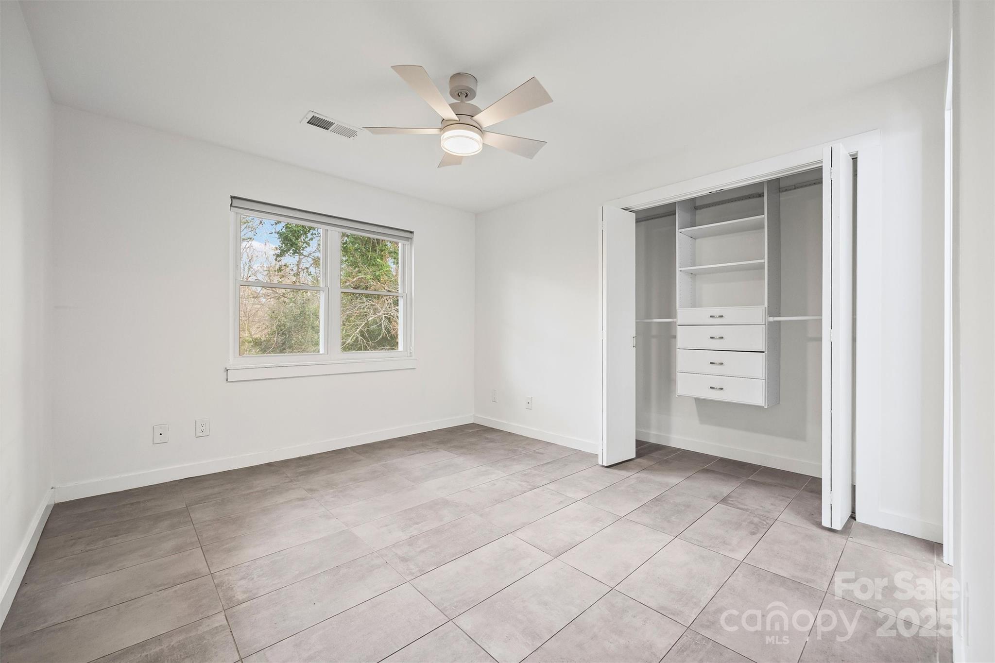 Churchill Downs - Residential