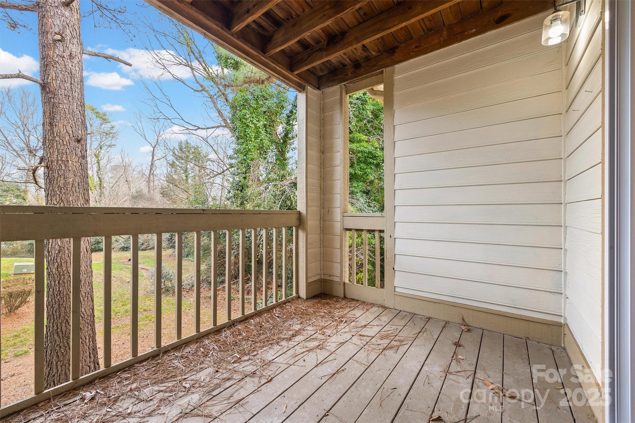 1041 Churchill Downs Court C