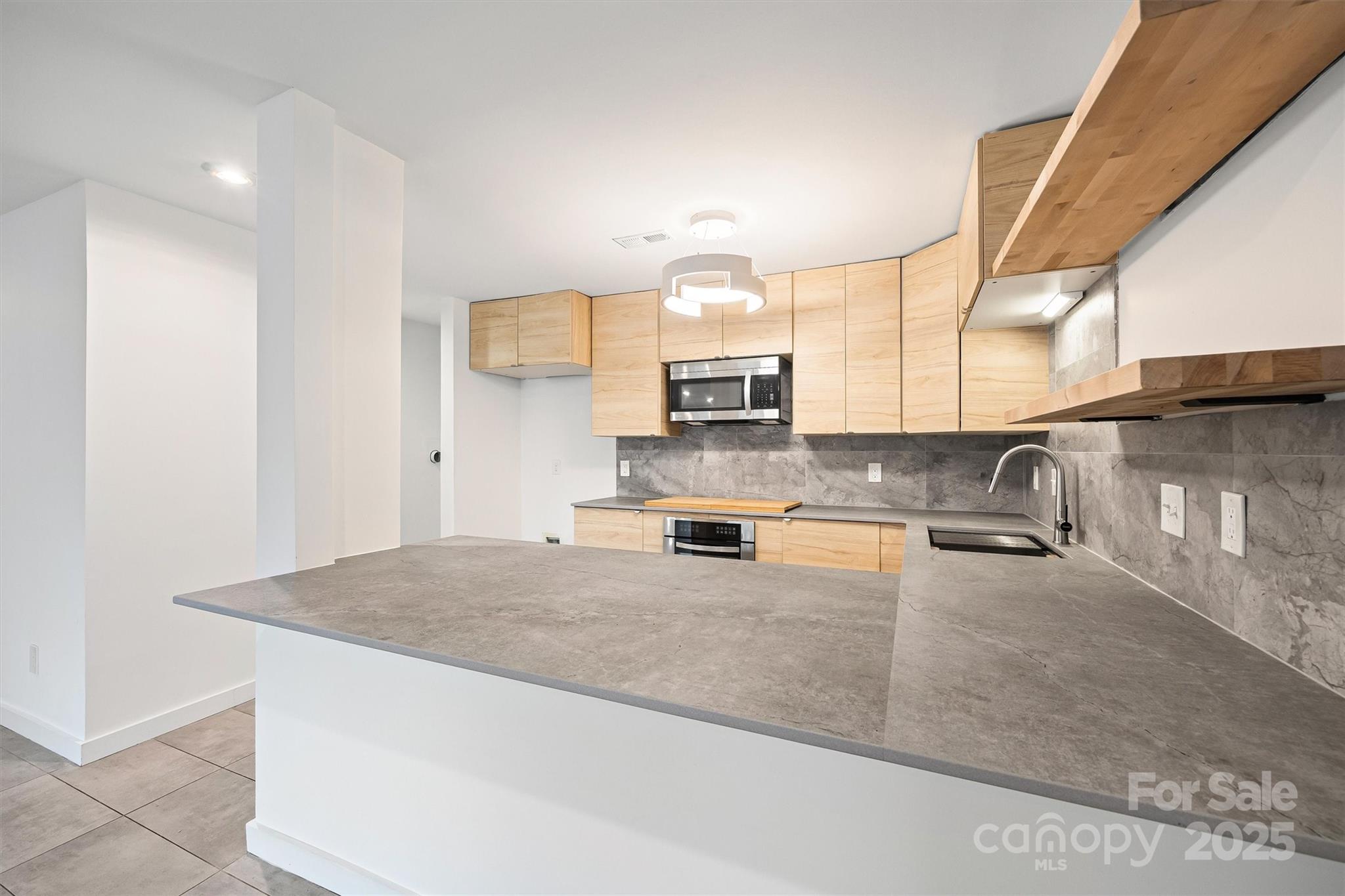 Churchill Downs - Residential