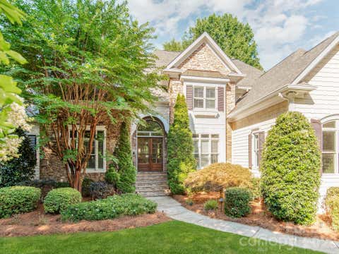 Photo of 1744 Brawley School Road, Mooresville, NC 28117 (MLS # 4391256)