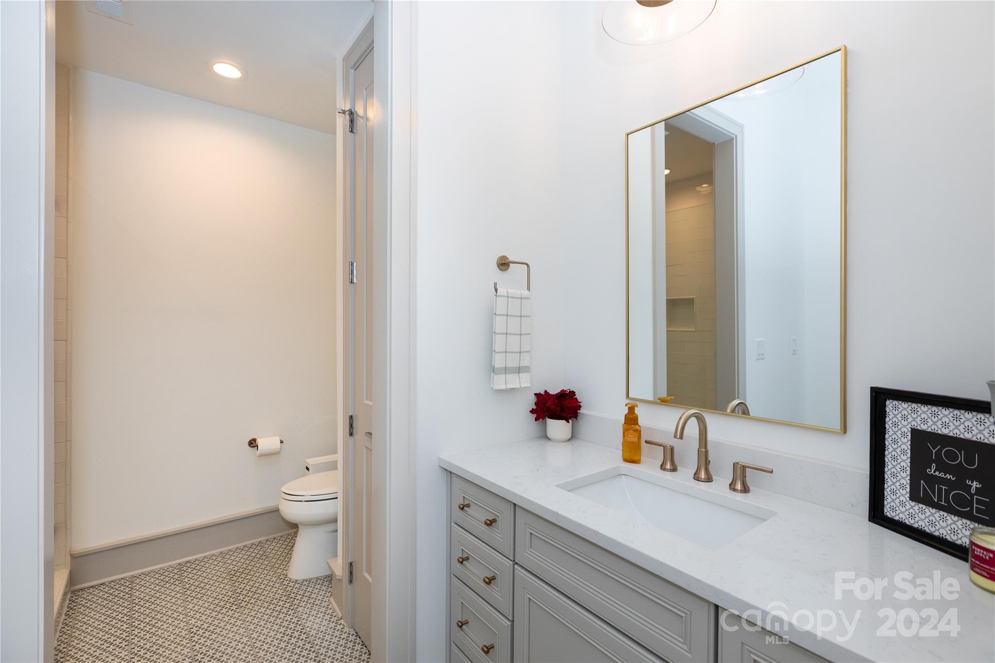 Airlie Woods - Residential